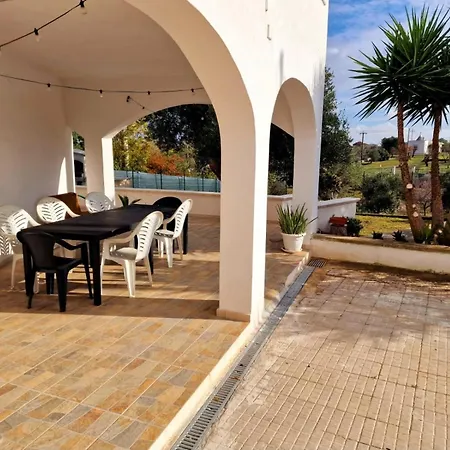 Trullallegro Casa vacanze *
