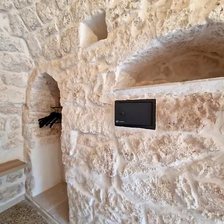 Trullallegro * Ostuni